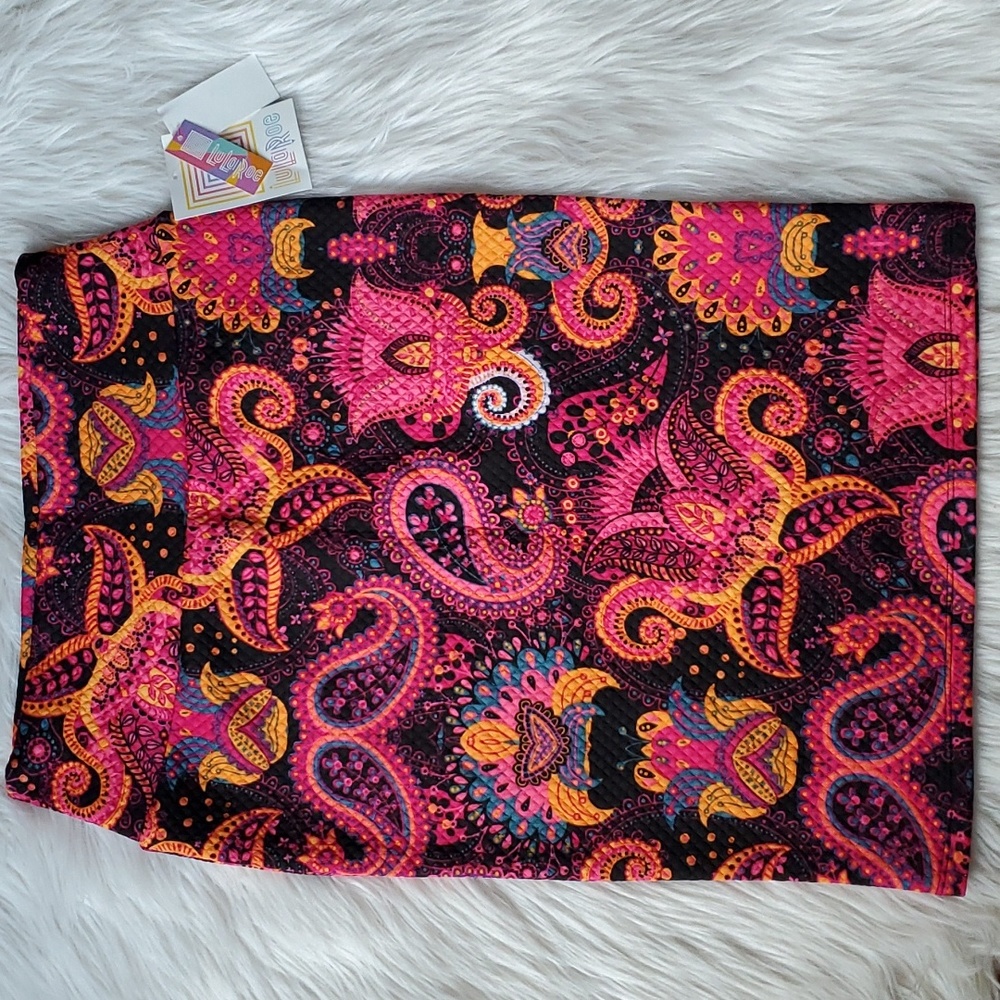 Lularoe paisley print skirt